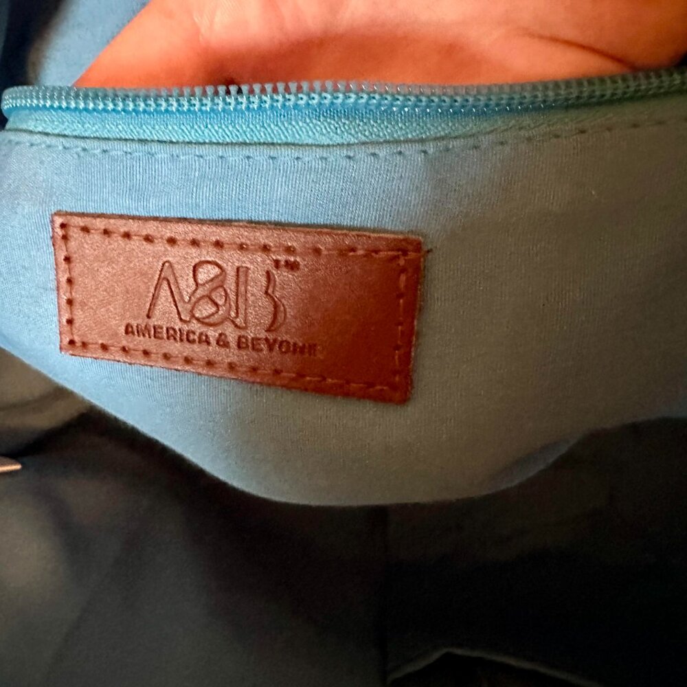 America & Beyond Canvas Tote Bag Pom Poms Bucket Style Purse Beach Boho - Picture 7 of 7